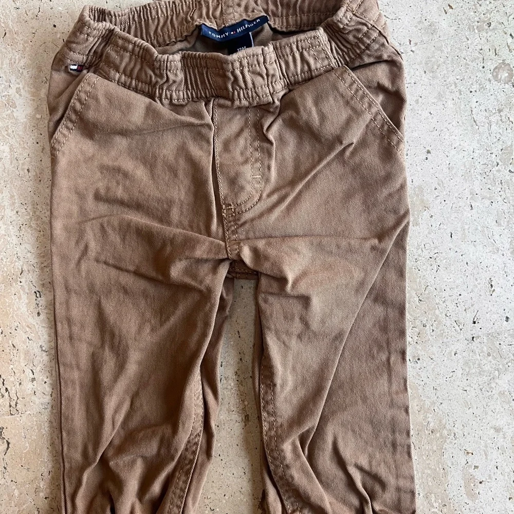 Baby Boy Baby Gap and Tommy Hilfiger 12-18 Month Pants and One Piece Bundle